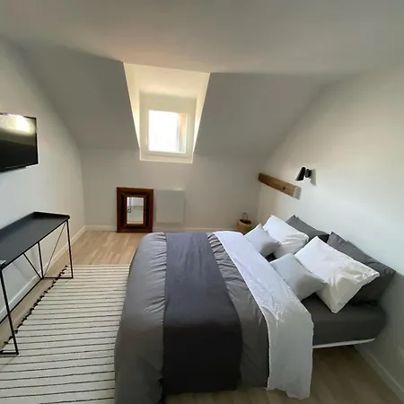M075 M Off---------------------------- Apartamento *